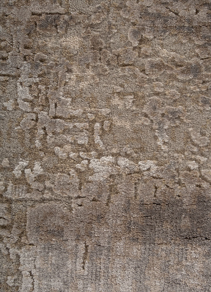 uvenuti ivory wool and bamboo silk Hand Knotted Rug - CloseUp