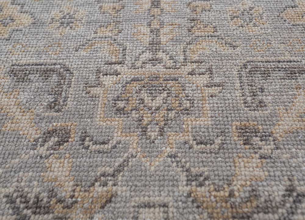 erbe grey and black wool Hand Knotted Rug - CloseUp