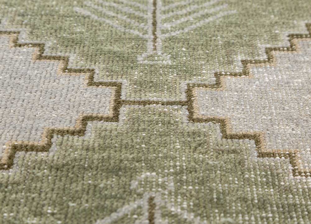 erbe green wool Hand Knotted Rug - CloseUp