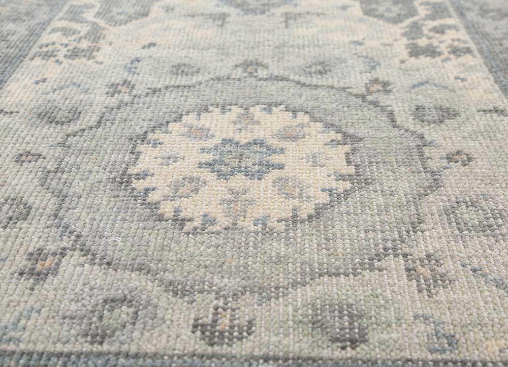 erbe blue wool Hand Knotted Rug - CloseUp