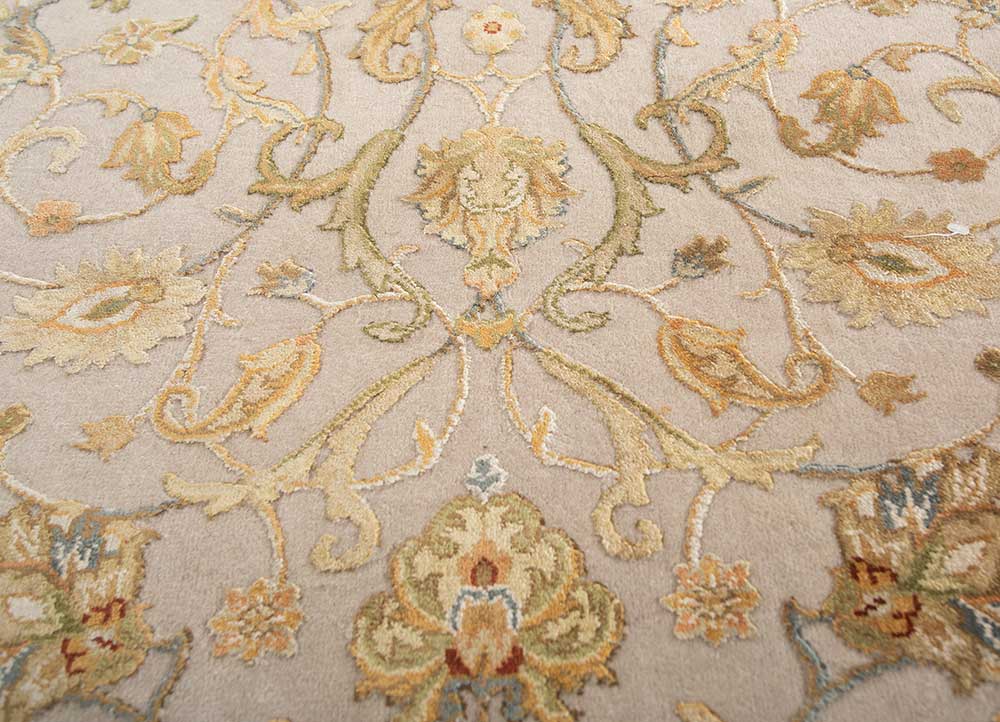 aurora ivory wool and silk Hand Knotted Rug - CloseUp