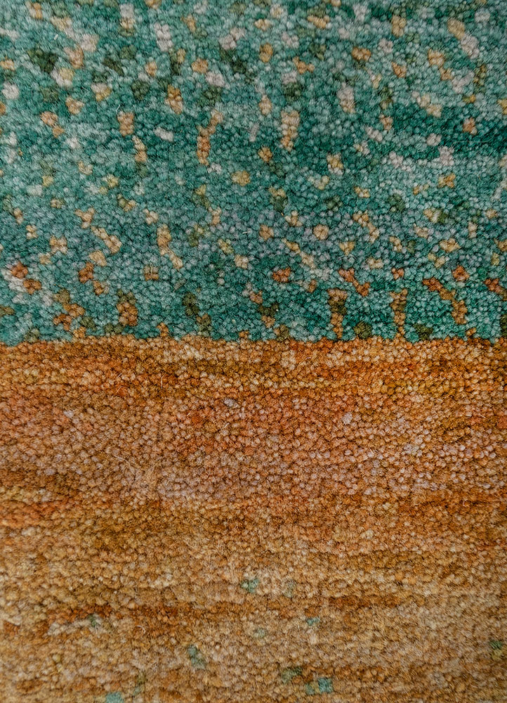 aprezo green wool Hand Knotted Rug - CloseUp aprezo green wool Hand Knotted Rug - CloseUp