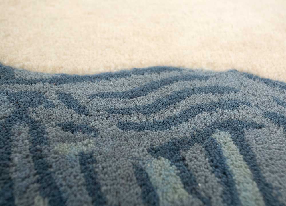 aprezo ivory wool Hand Tufted Rug - CloseUp aprezo ivory wool Hand Tufted Rug - CloseUp