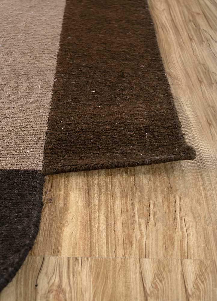 aprezo grey and black cotton Hand Knotted Rug - Corner
