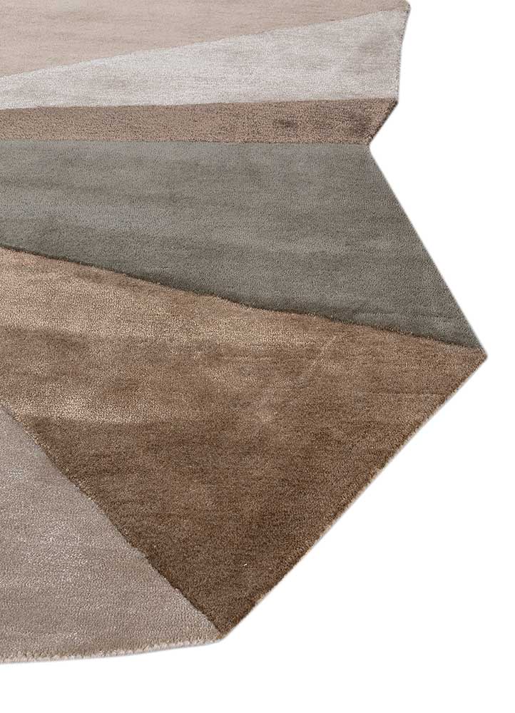 come around grey and black wool and viscose Hand Tufted Rug - Corner