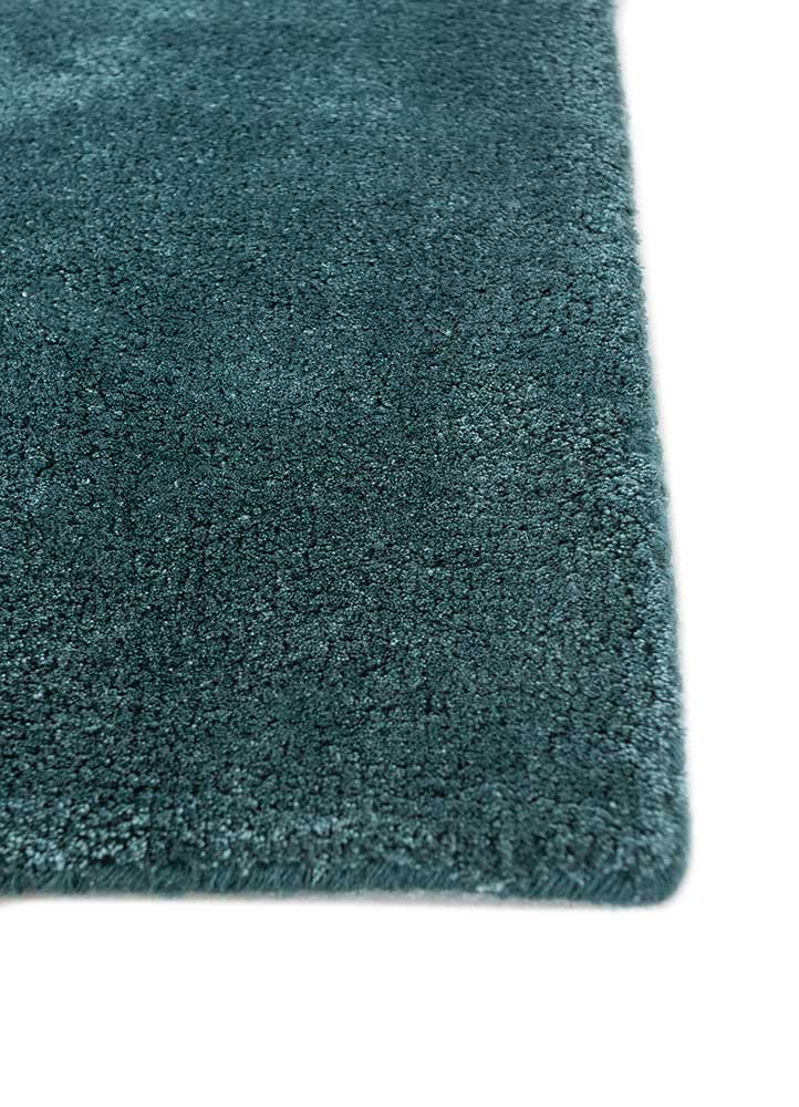 come around blue wool and viscose Hand Tufted Rug - Corner