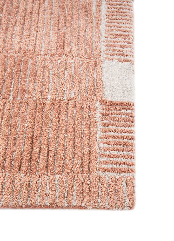 come around red and orange wool and viscose Hand Tufted Rug - Corner