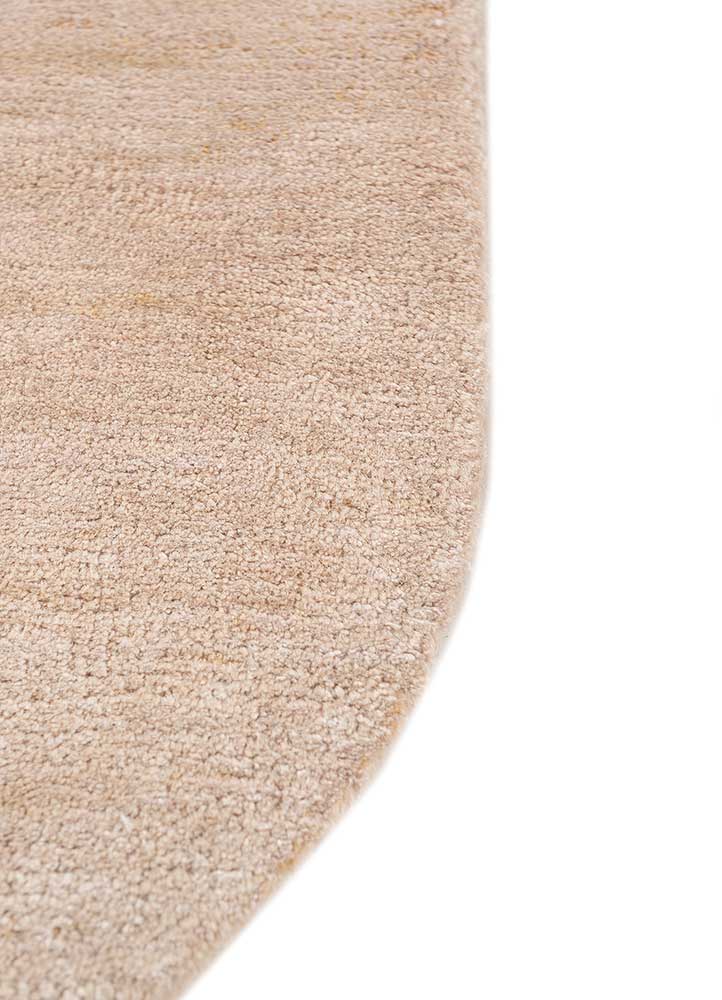 come around red and orange wool and viscose Hand Tufted Rug - Corner