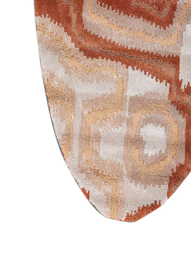 mythos red and orange wool and viscose Hand Tufted Rug - Corner