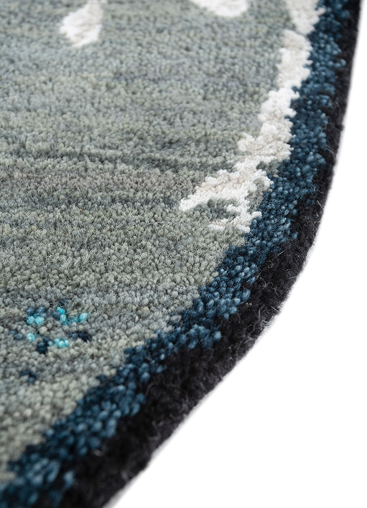 dreamers blue wool and bamboo silk Hand Knotted Rug - Corner