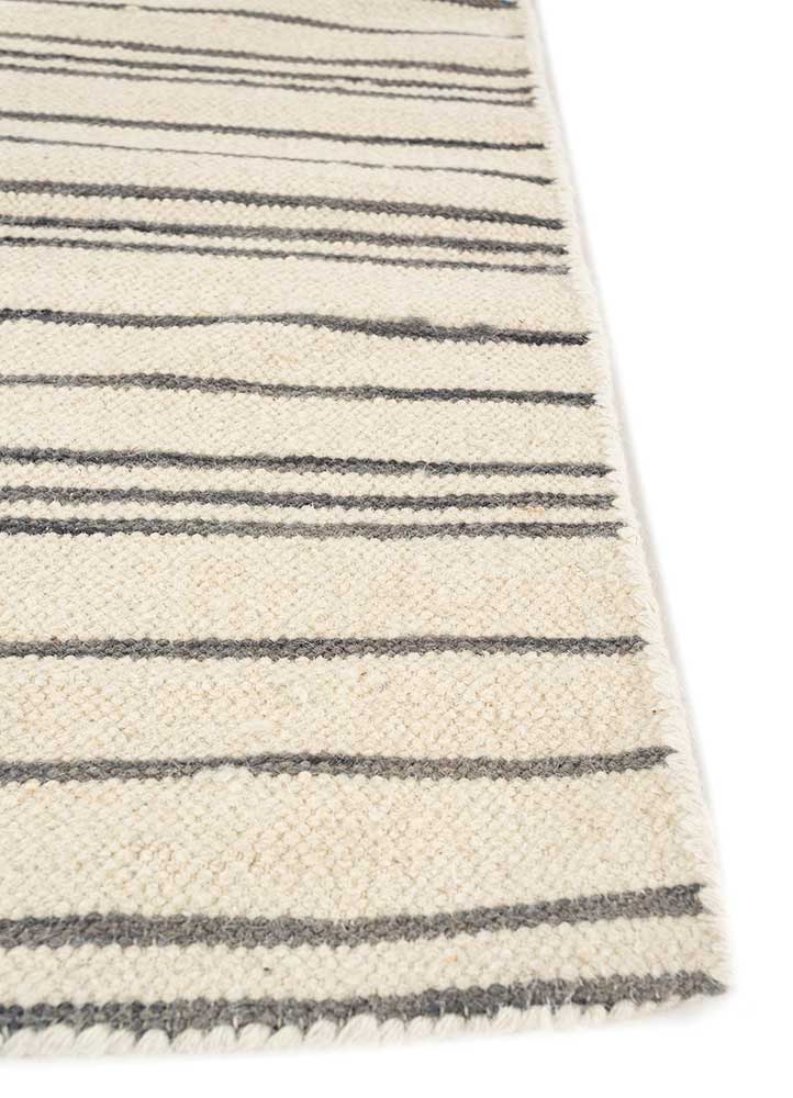 indusbar ivory wool Flat Weaves Rug - Corner