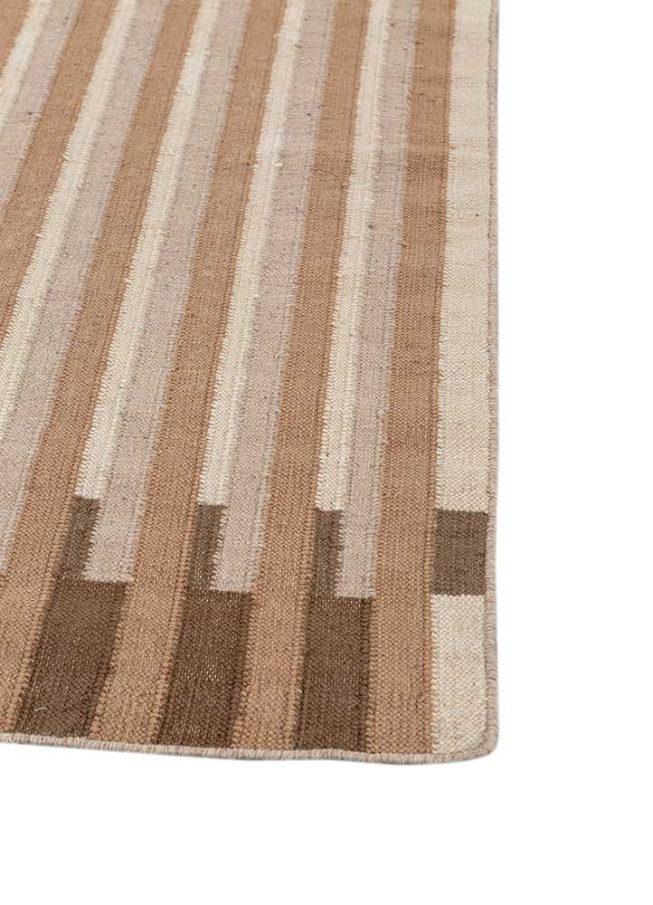 alhambra red and orange wool Flat Weaves Rug - Corner