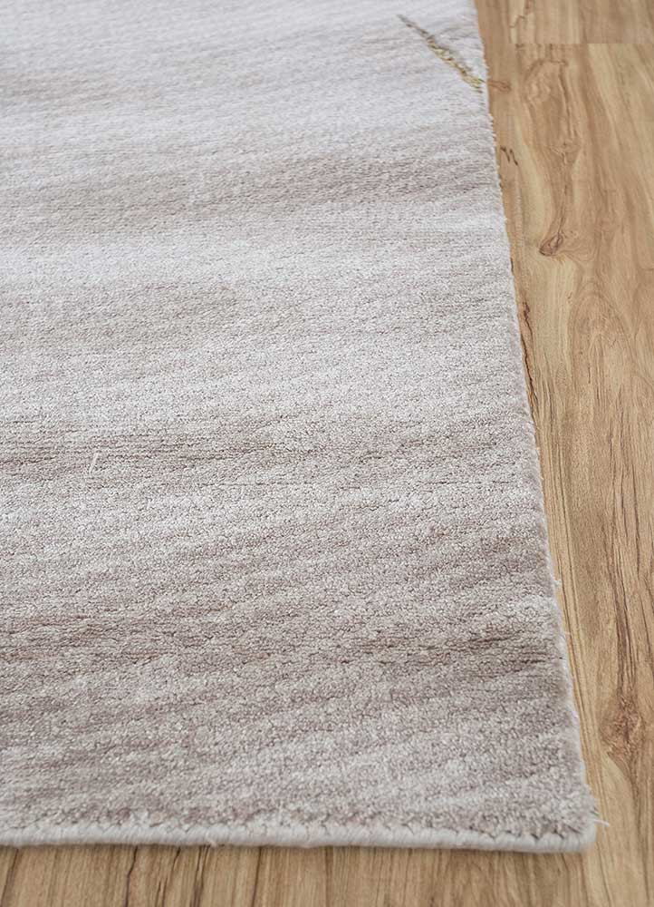 azalea ivory bamboo silk Hand Knotted Rug - Corner azalea ivory bamboo silk Hand Knotted Rug - Corner