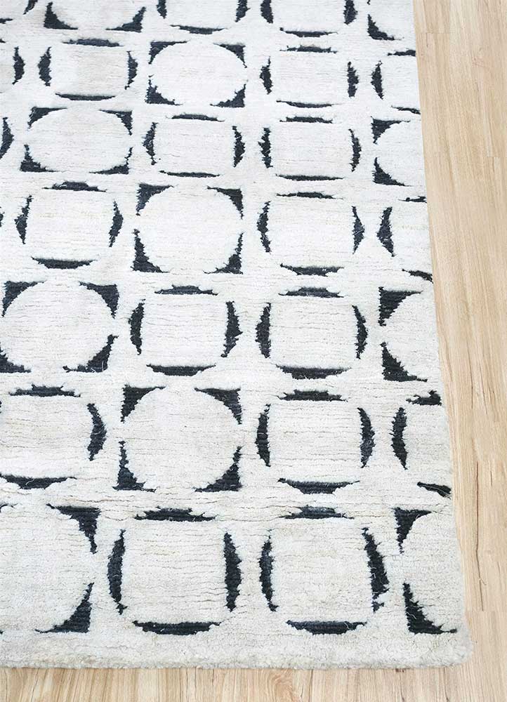 azalea ivory wool and silk Hand Knotted Rug - Corner