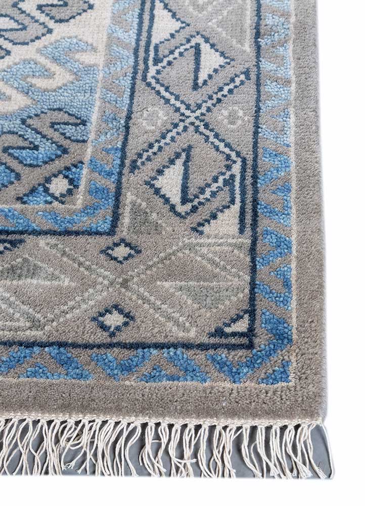 savana blue wool Hand Knotted Rug - Corner