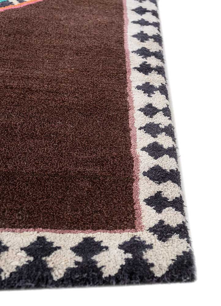 majnun red and orange wool and silk Hand Knotted Rug - Corner