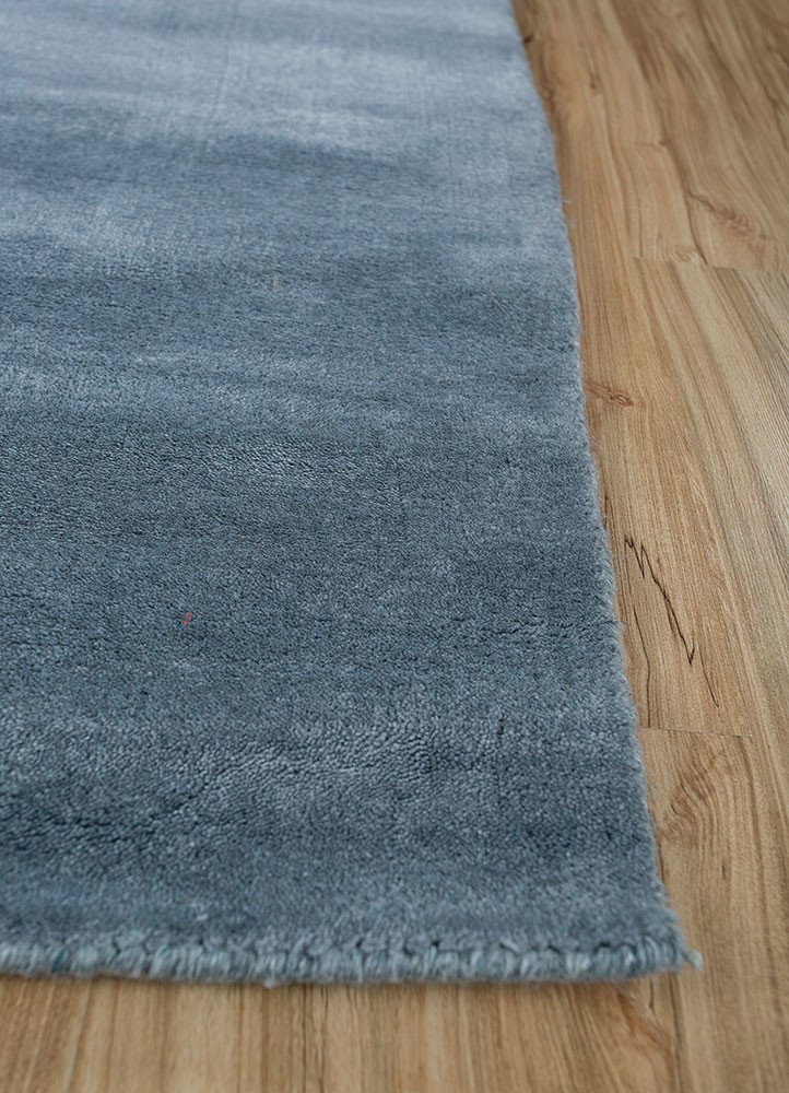 basis grey and black wool and viscose Hand Loom Rug - Corner basis grey and black wool and viscose Hand Loom Rug - Corner