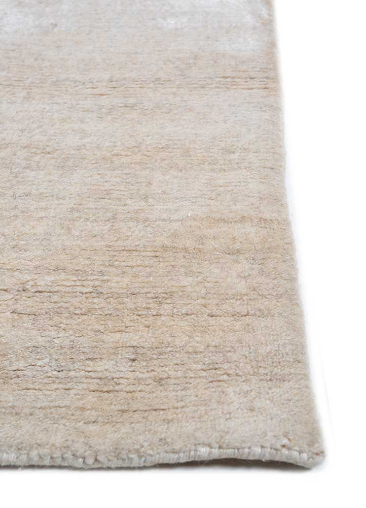 acar ivory wool and viscose Hand Loom Rug - Corner