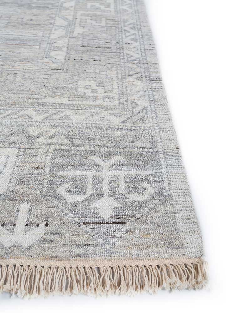 thyme ivory wool Hand Knotted Rug - Corner