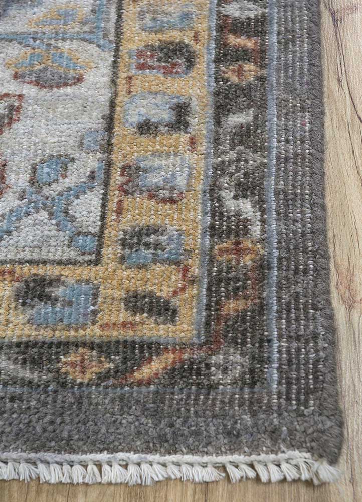 erbe grey and black wool Hand Knotted Rug - Corner