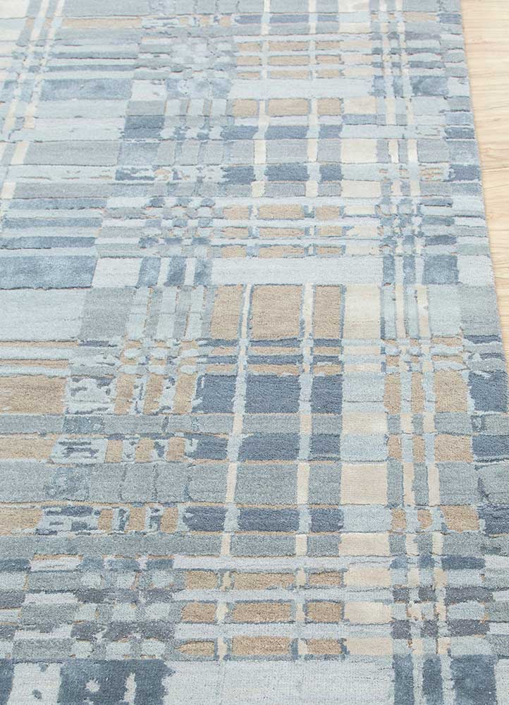 pansy blue wool and silk Hand Knotted Rug - Corner