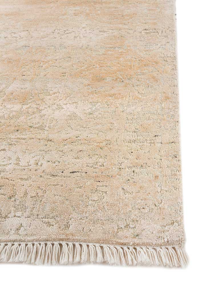 far east ivory wool and silk Hand Knotted Rug - Corner