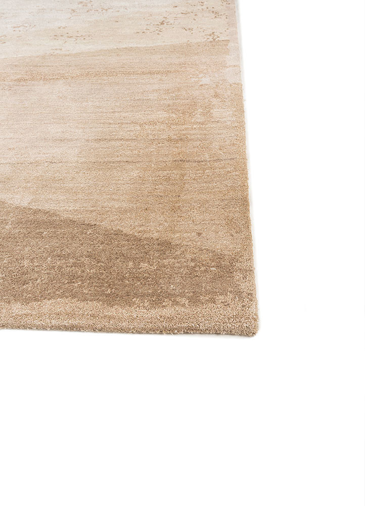 aakar by kavi ivory wool and bamboo silk Hand Knotted Rug - Corner aakar by kavi ivory wool and bamboo silk Hand Knotted Rug - Corner