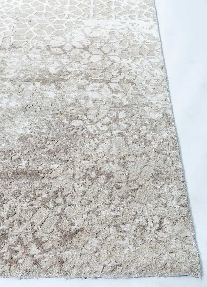 tattvam ivory wool and bamboo silk Hand Knotted Rug - Corner tattvam ivory wool and bamboo silk Hand Knotted Rug - Corner