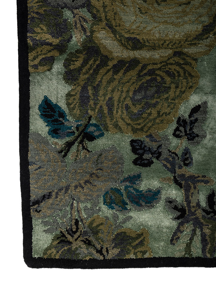 gilded age green wool and bamboo silk Hand Knotted Rug - Corner