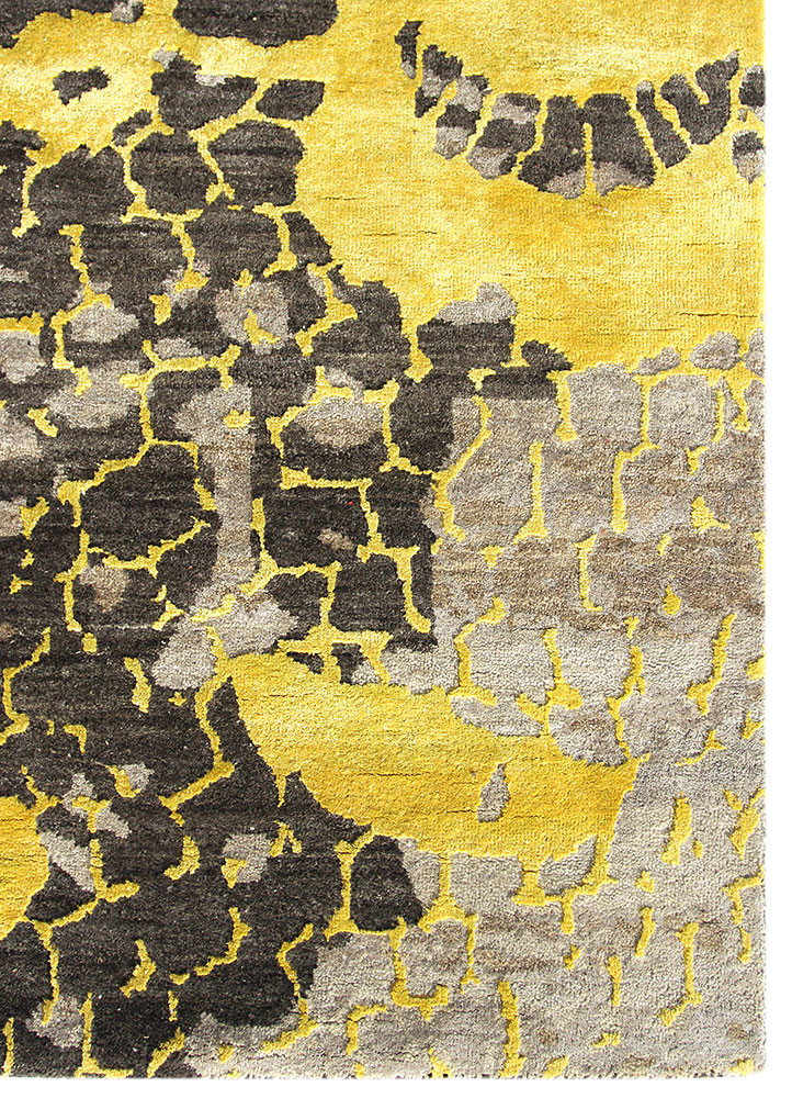 pansy beige and brown wool and bamboo silk Hand Knotted Rug - Corner pansy beige and brown wool and bamboo silk Hand Knotted Rug - Corner