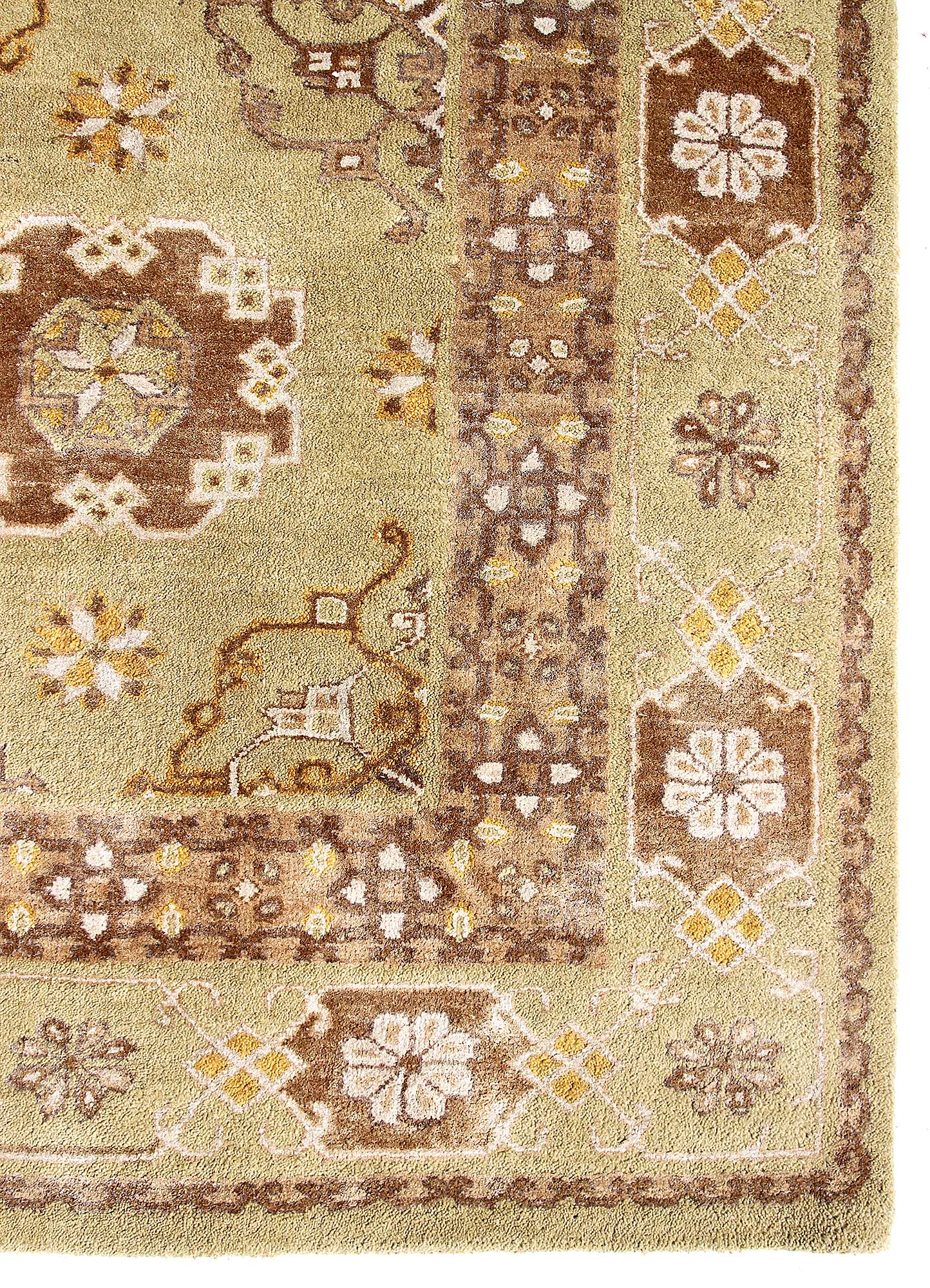 gulnar gold wool and bamboo silk Hand Knotted Rug - Corner