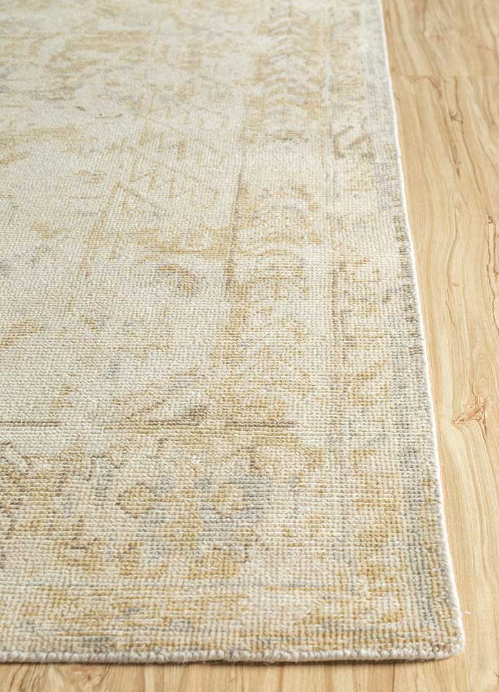 erbe beige and brown wool Hand Knotted Rug - Corner