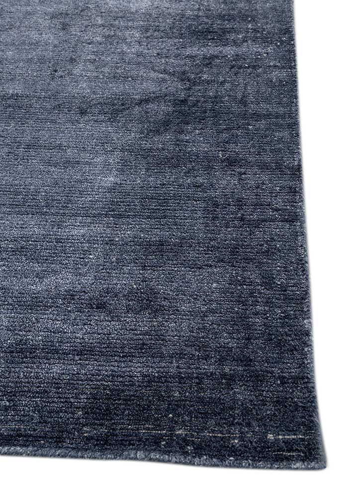 yasmin blue wool and bamboo silk Hand Loom Rug - Corner