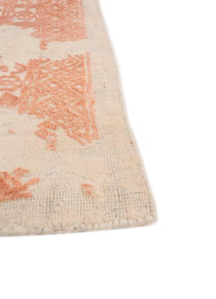 acar ivory wool and bamboo silk Hand Loom Rug - Corner