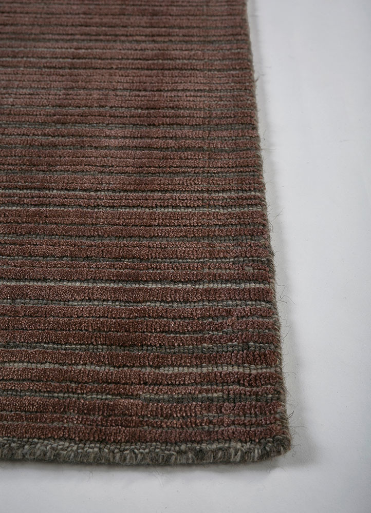 basis beige and brown wool and bamboo silk Hand Loom Rug - Corner basis beige and brown wool and bamboo silk Hand Loom Rug - Corner