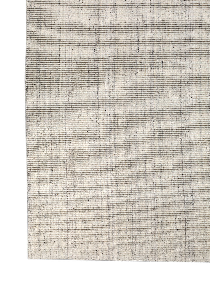 clan ivory wool Hand Loom Rug - Corner