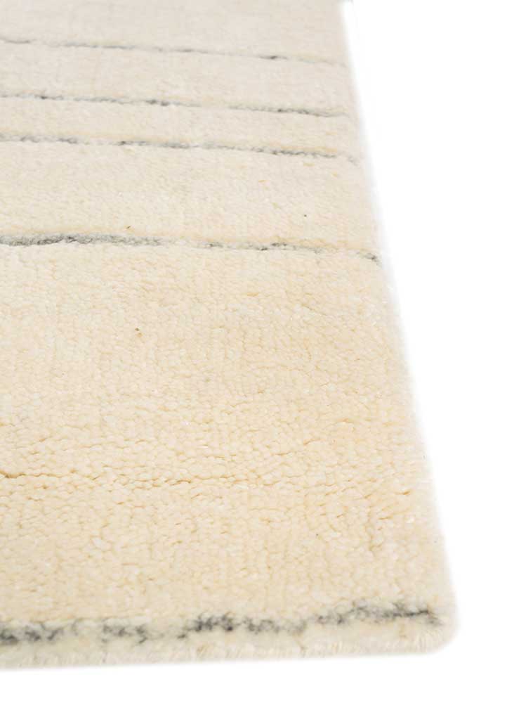 contour ivory wool Hand Loom Rug - Corner contour ivory wool Hand Loom Rug - Corner