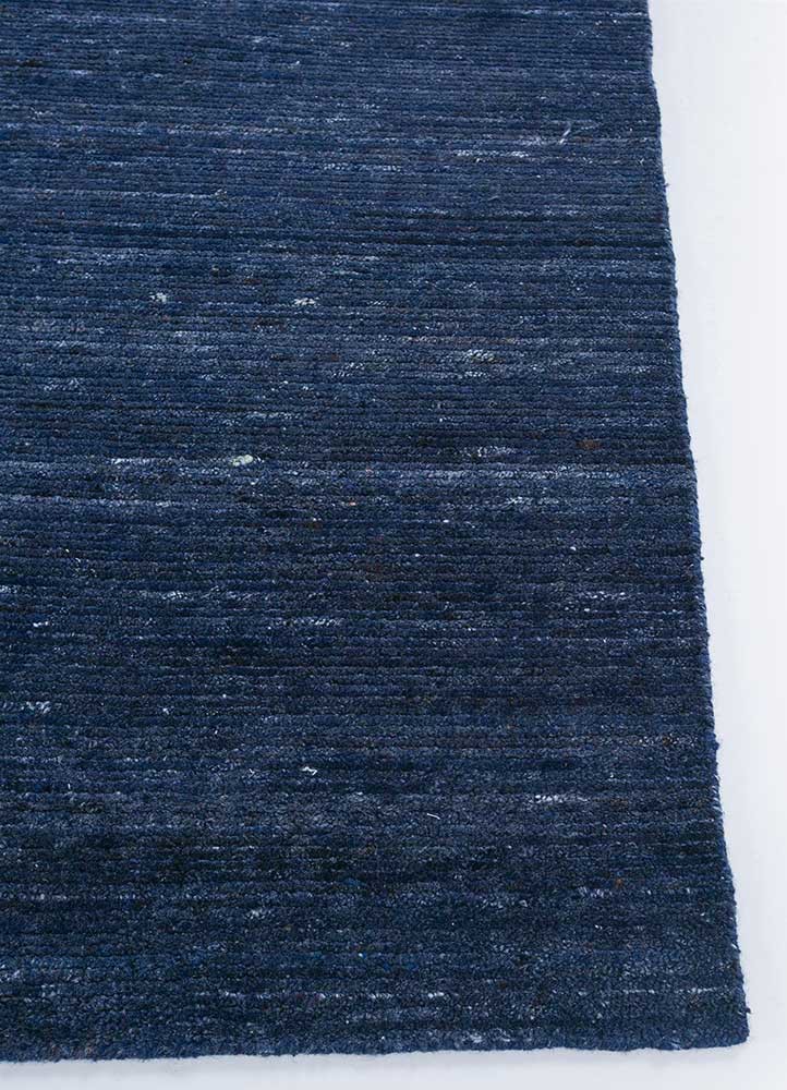 contour blue wool and viscose Hand Loom Rug - Corner contour blue wool and viscose Hand Loom Rug - Corner