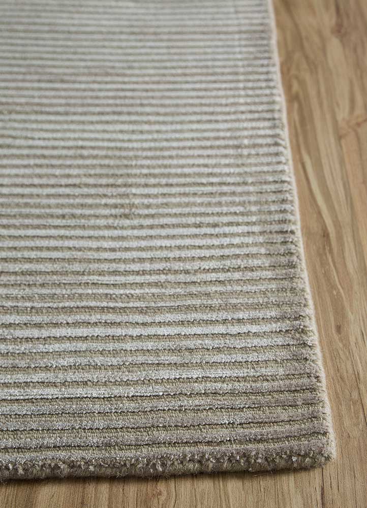 basis beige and brown wool and viscose Hand Loom Rug - Corner basis beige and brown wool and viscose Hand Loom Rug - Corner
