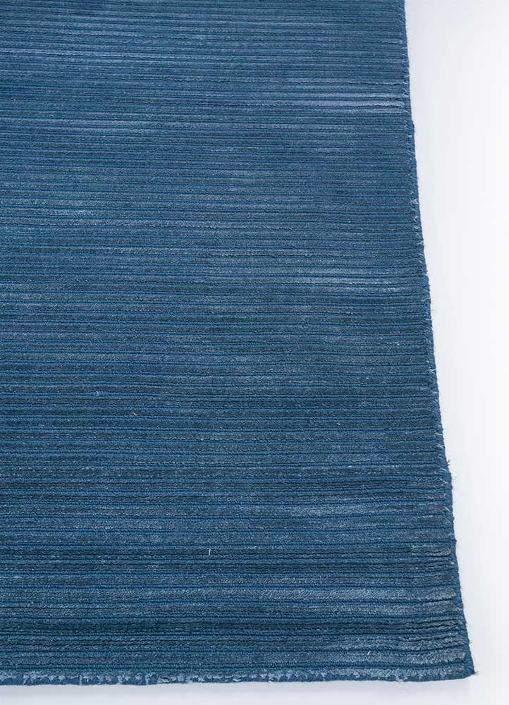 basis blue wool and viscose Hand Loom Rug - Corner