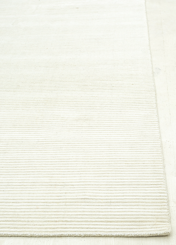 basis ivory wool and viscose Hand Loom Rug - Corner