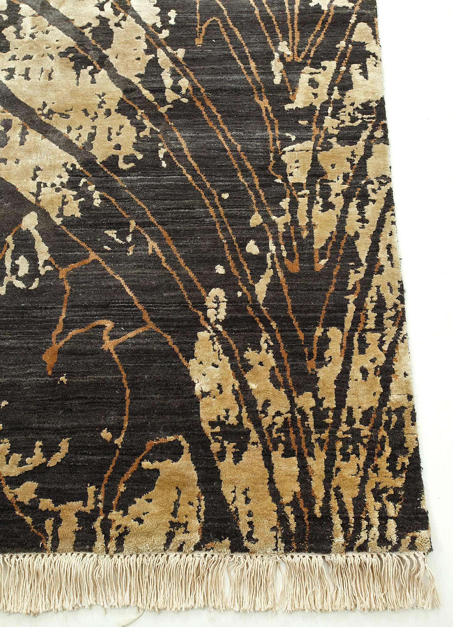 pansy grey and black wool and silk Hand Knotted Rug - Corner pansy grey and black wool and silk Hand Knotted Rug - Corner