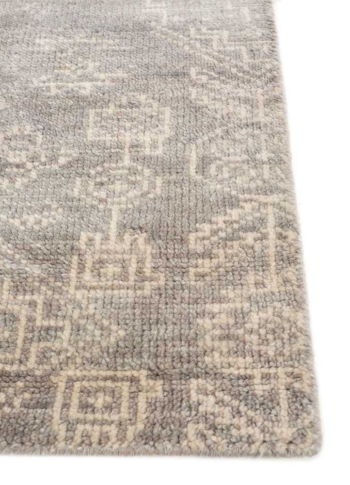 savana grey and black wool Hand Knotted Rug - Corner