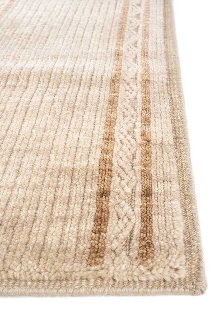 thyme gold wool Hand Knotted Rug - Corner