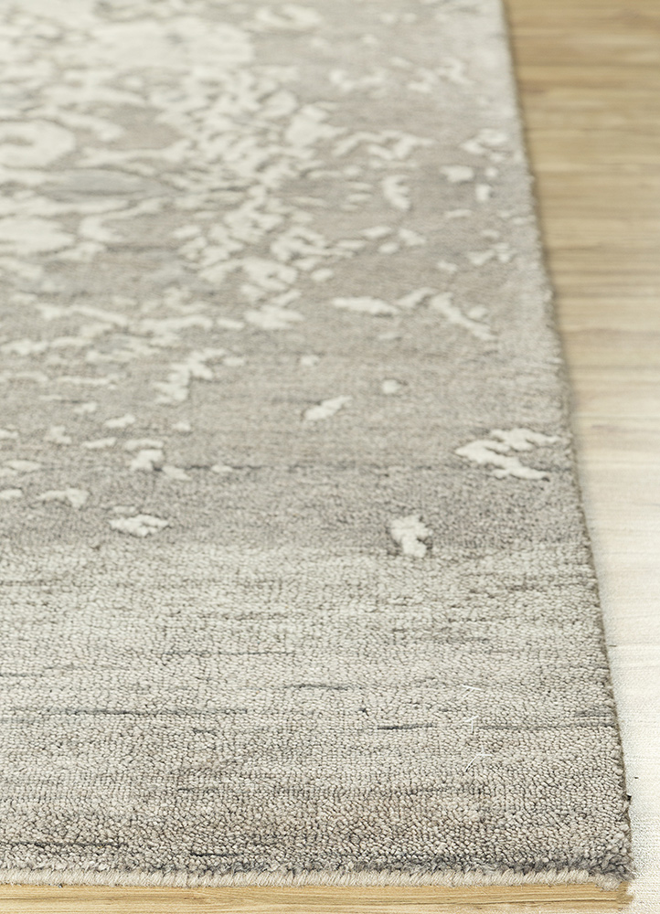 clan grey and black wool Hand Knotted Rug - Corner