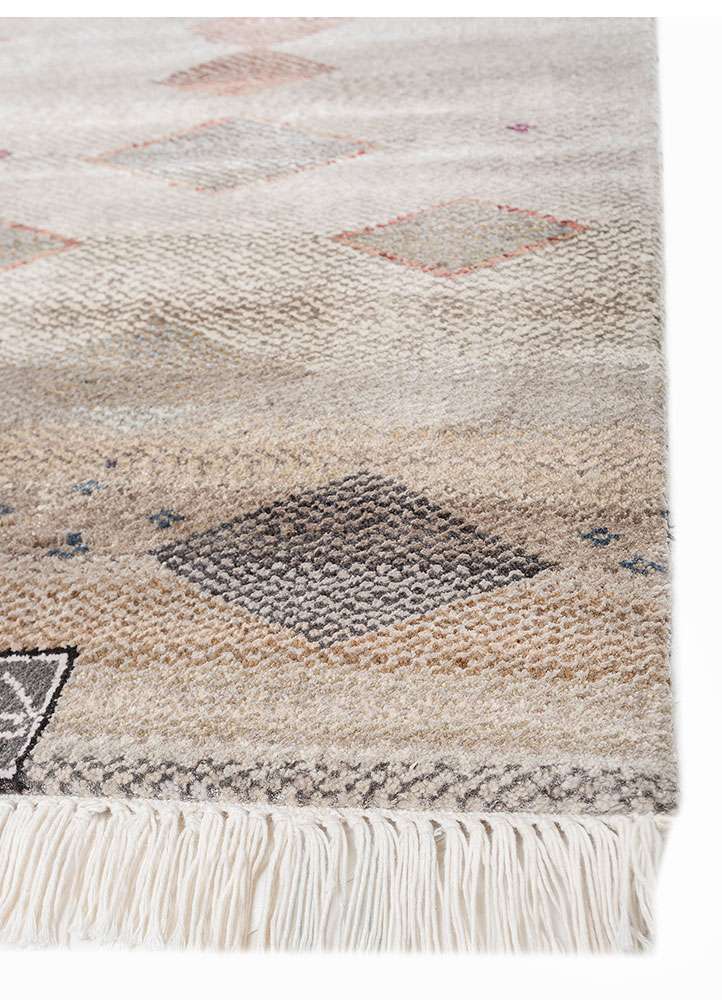 freedom manchaha ivory wool and bamboo silk Hand Knotted Rug - Corner