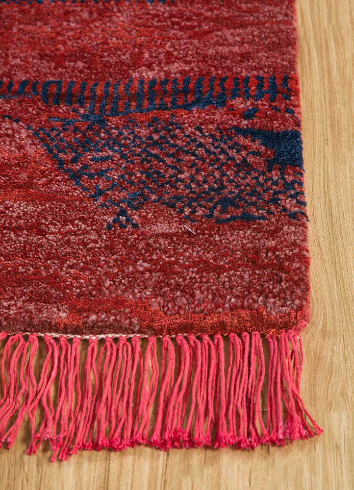 manchaha red and orange wool and bamboo silk Hand Knotted Rug - Corner