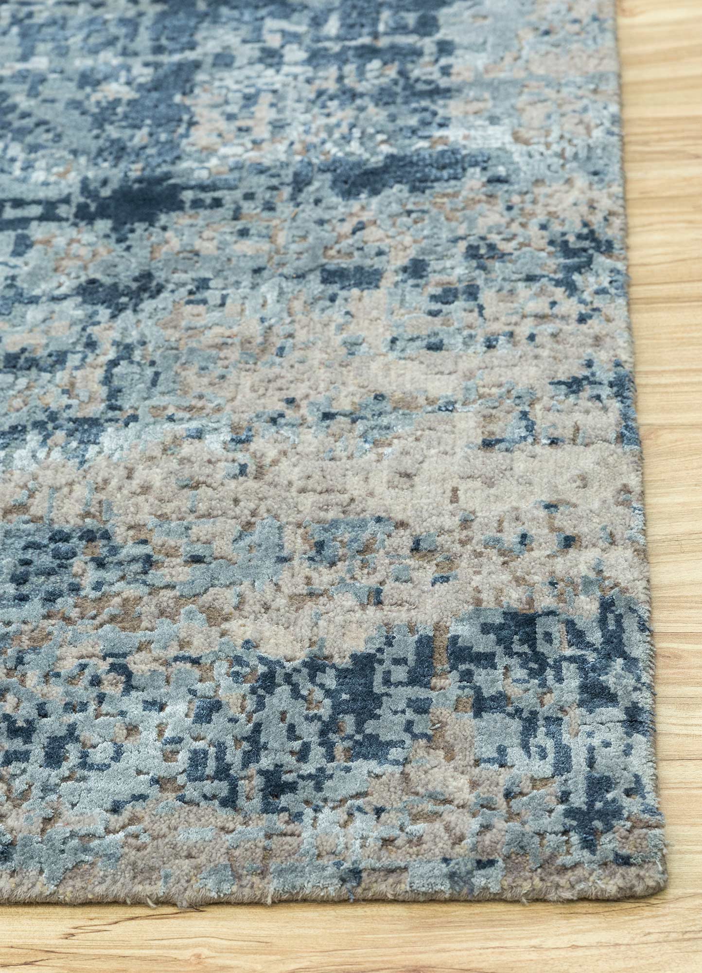 uvenuti blue wool and bamboo silk Hand Knotted Rug - Corner