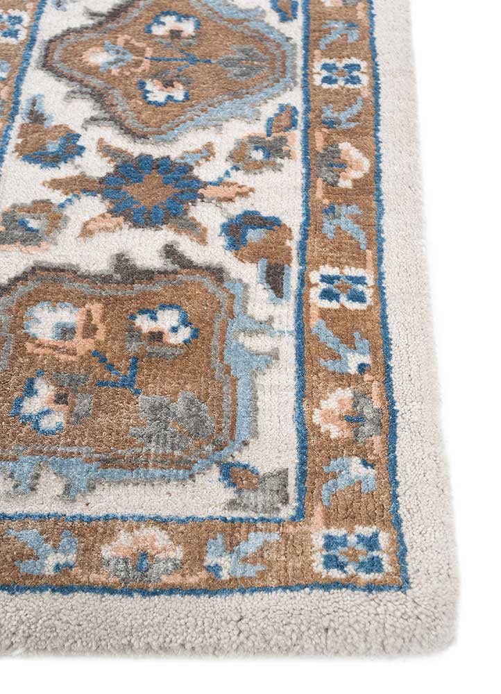 cyanna ivory wool and bamboo silk Hand Knotted Rug - Corner