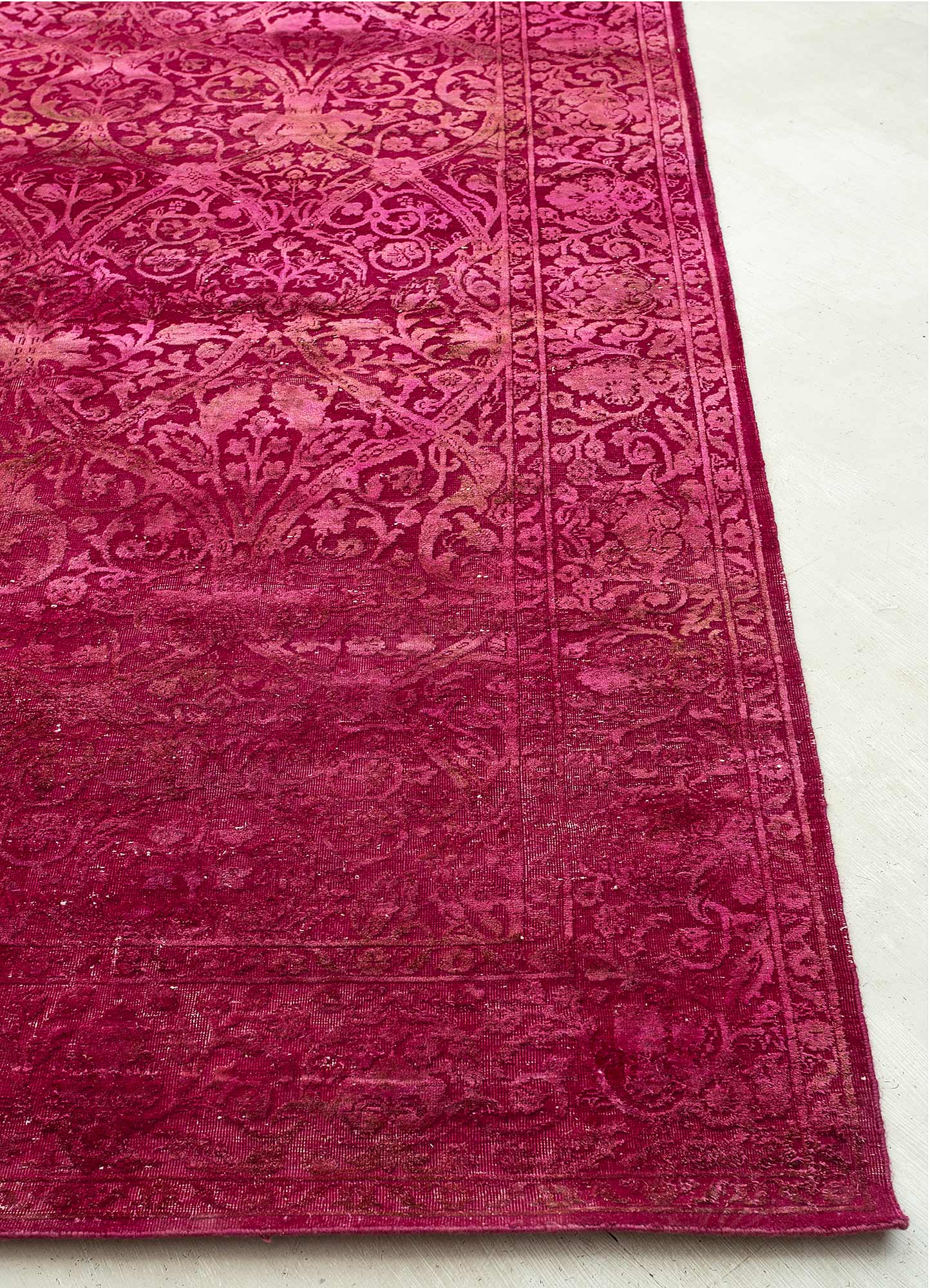 far east pink and purple wool and silk Hand Knotted Rug - Corner